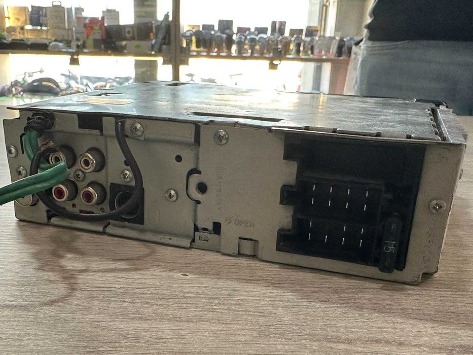 Авто CD JVC KD-G612