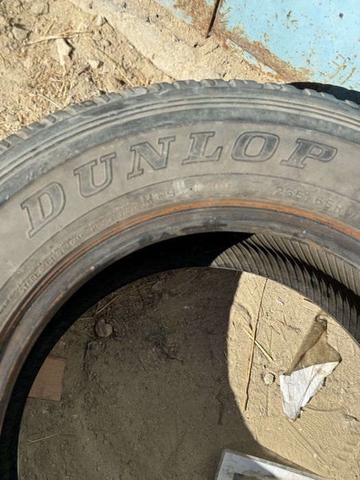 Шина в отличном состоянии 16/265/70