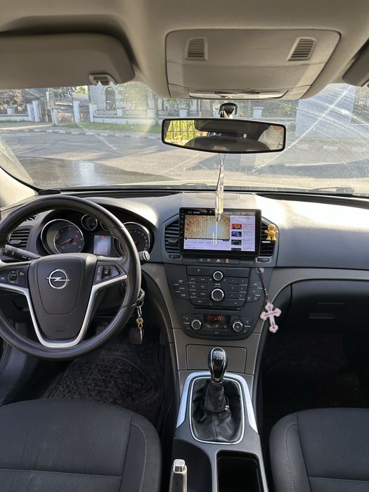 Vand opel Insignia 2010