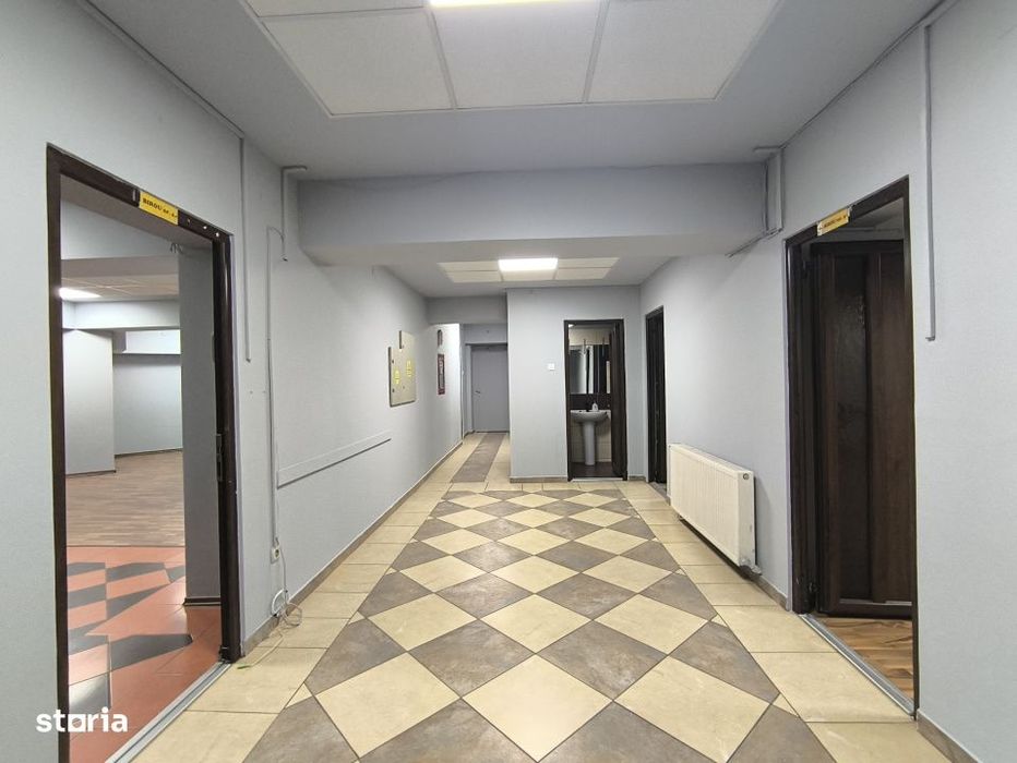 BALADA NEJ(COD03)-Birouri cu suprafete medii si parcare!