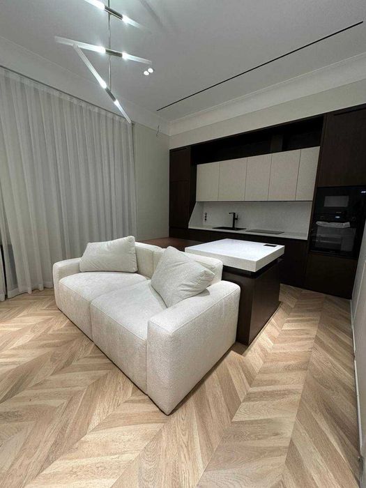 Срочно, сдам квартиру в центре города