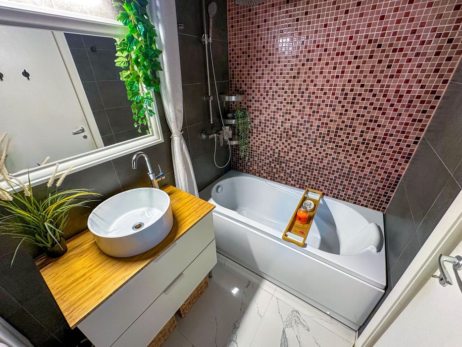 Apartament 2 camere + loc parcare + boxa pe Sos Cernica Pantelimon