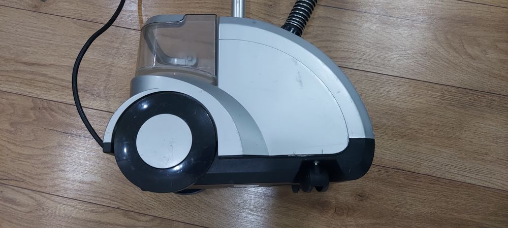 Продам паровой утюг отпариватель