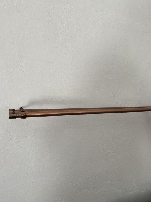 Карнизы железные 2м.- 8000 тг.