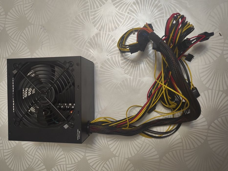 Блок питания Thermaltake