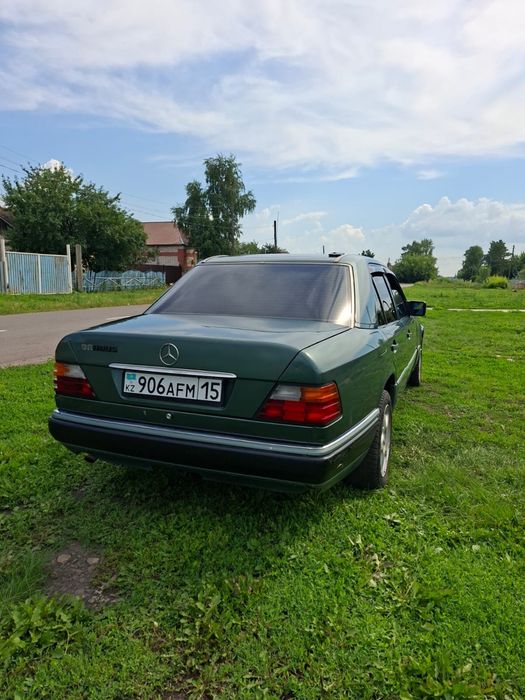 Продам мерседес 124