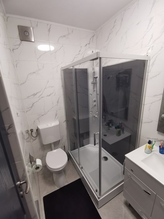 Vând apartament 2 camere