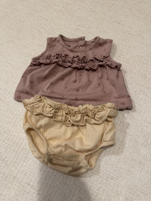 Летни дрехи за момиче в размер 56см