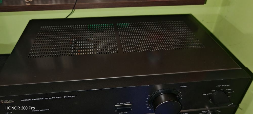 Усилвател Technics SU-VZ320
