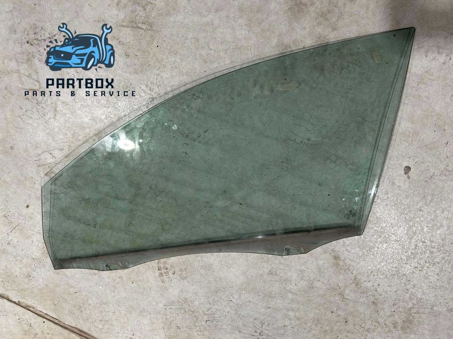 Прозорец за врата на Голф 6