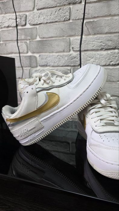 Кожаные кроссовки Nike