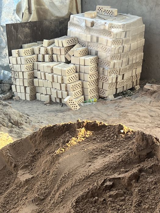 Кирпичи полторашка