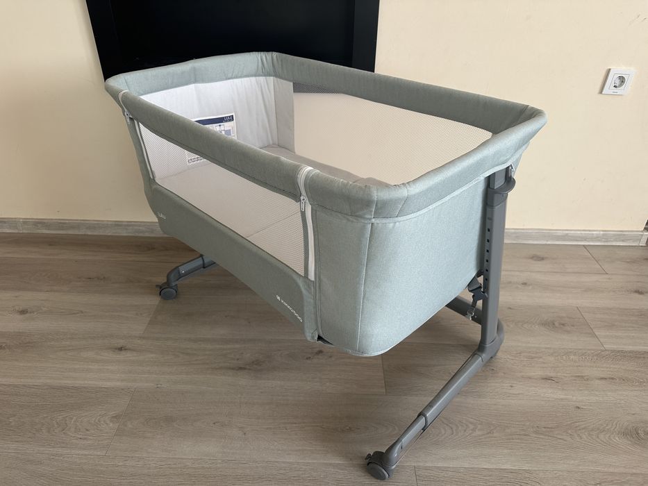 Кошара next to me