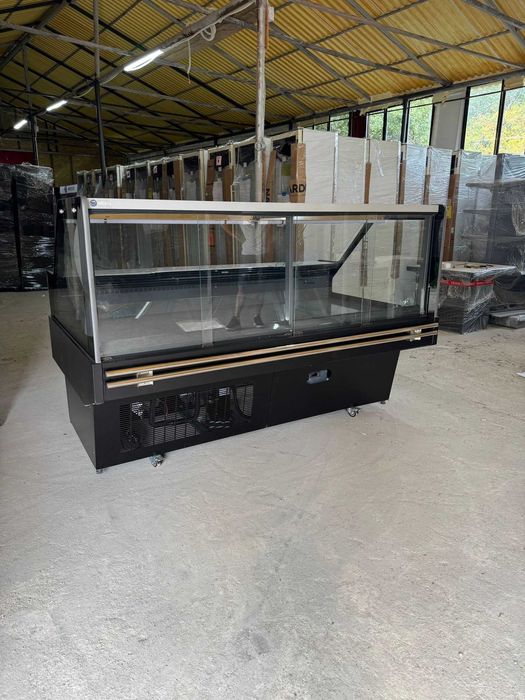 Vitrină frigorifică 245 cm | 0–3°C | Secop | răcire ventilată