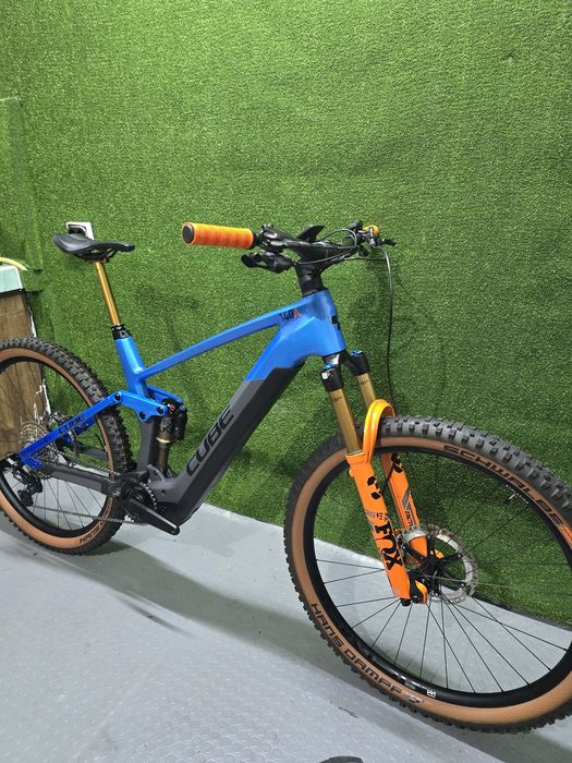 Cube Stereo Hybrid 140 HPC Actionteam 750 карбонов планински велосипед