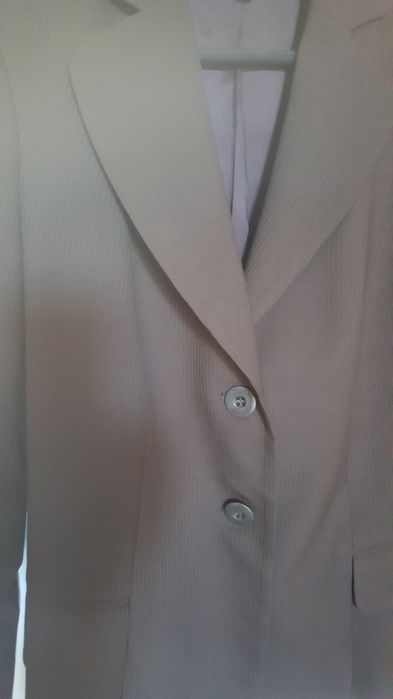 Елегантни сака Jake's и  Amisu номерS