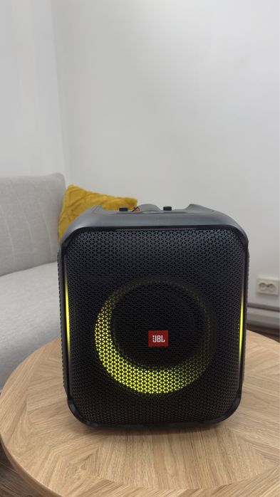 Jbl partybox encore с микрофоном