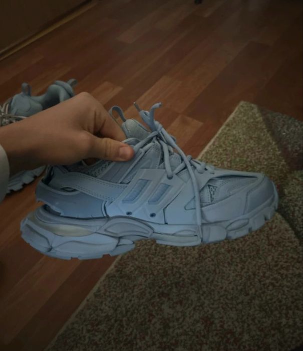 Balenciaga track baby blue