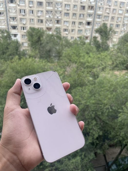 Срочно продам айфон 13
