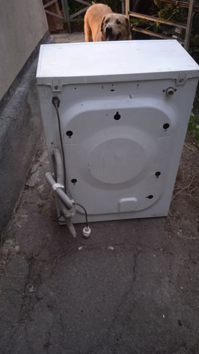 Продам стиральную машинку