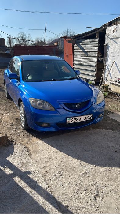 Продам Mazda Axela, 2004года