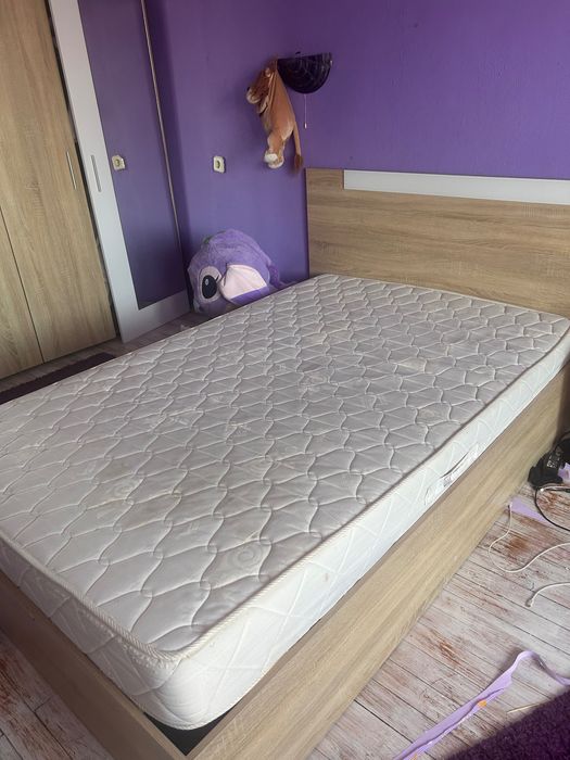 Легло и гардероб