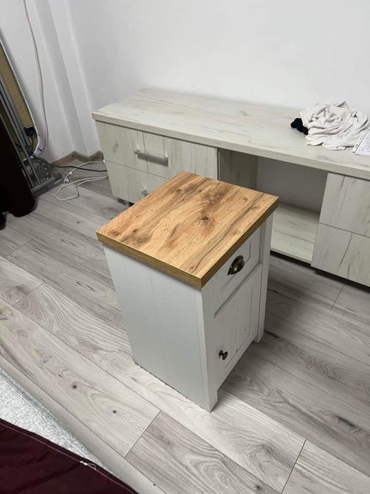 Noptiere cu sertar, 2 bucati