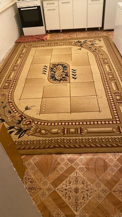 Сатылады. Размері 3.5×2.5