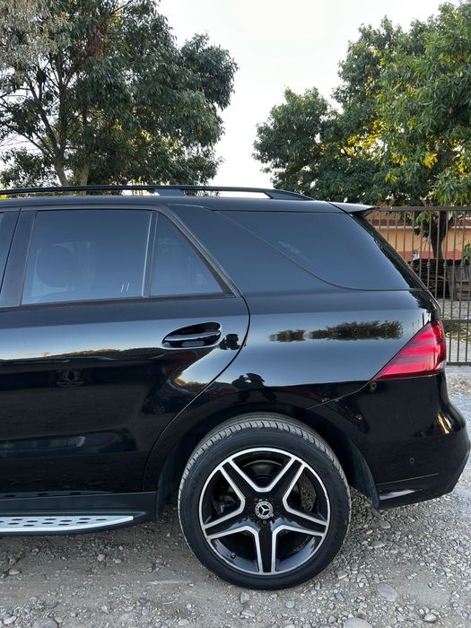 Aripă dreapta spate Mercedes GLE 2018