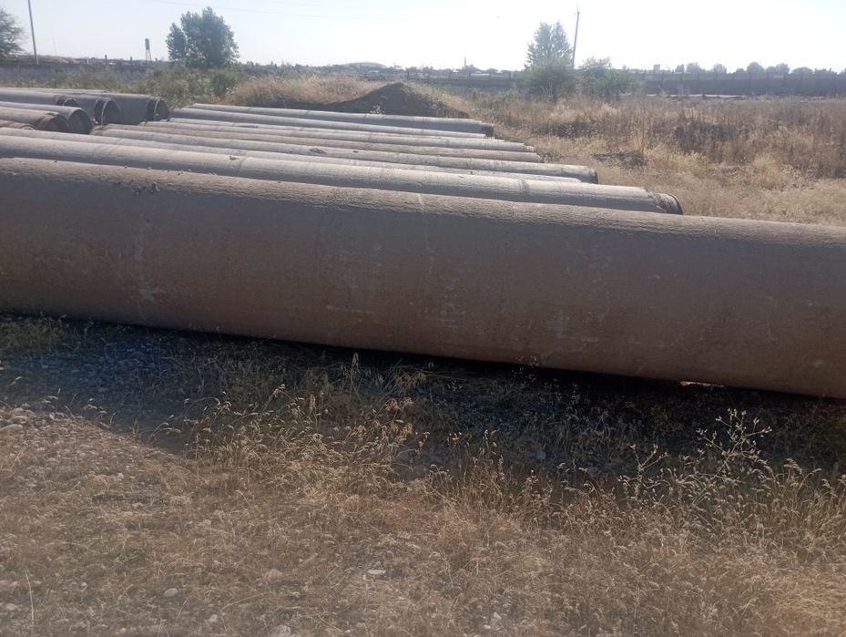 Aziz turbalar bitonbowka turdagi turbalar bor   turbalar dast