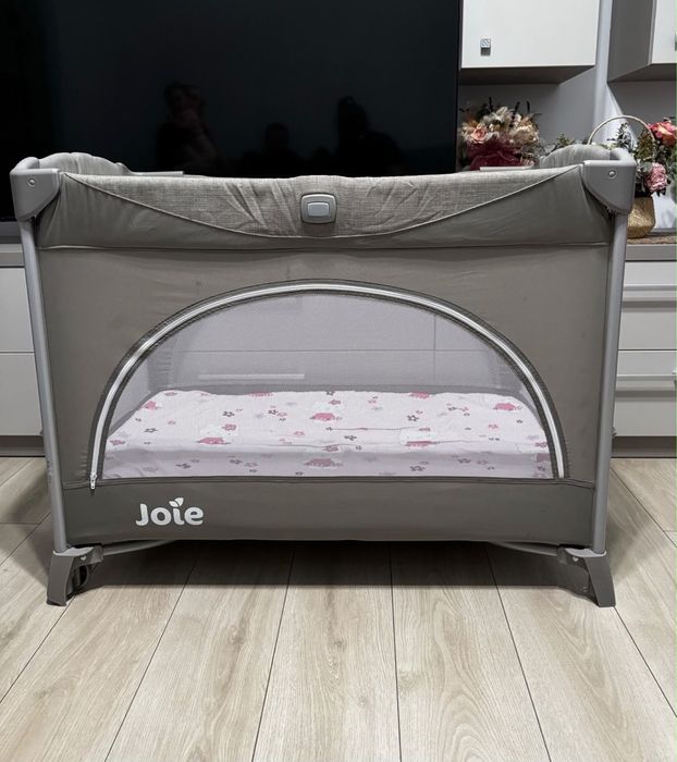 Patut pliabil cosleeper Joie Kubbie Foggy