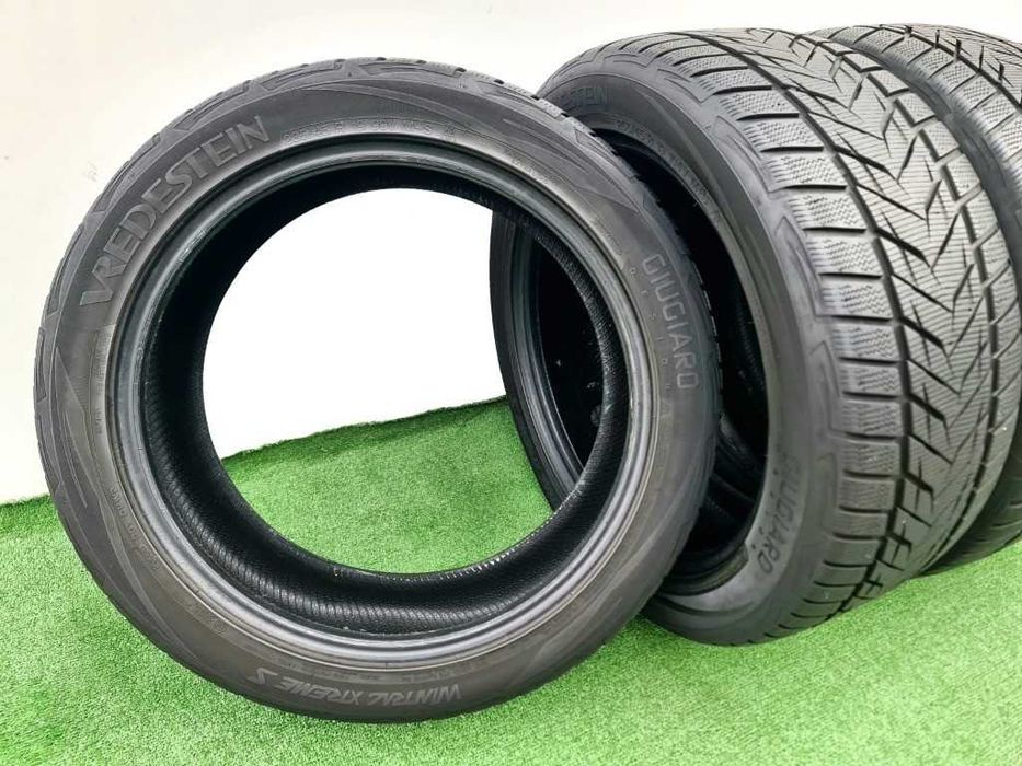 4бр. 235/45/19 и 255/45/19 VREDESTEIN Wintrac Xtreme S- зимни