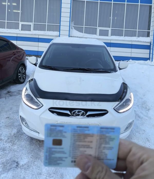Hyundai Accent 2013, 1.6 механика
