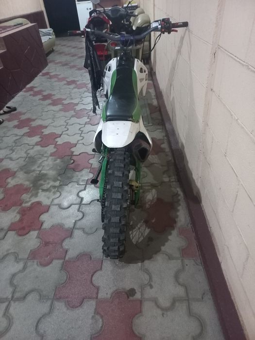 Продам хаммер 06