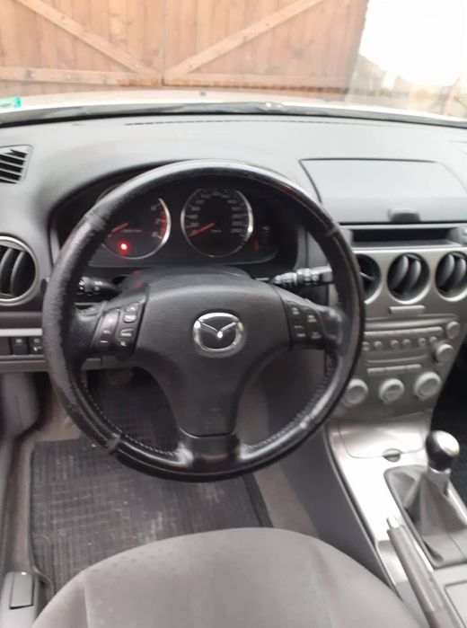 Mazda  6    2.0  бензин  2003 година 146 кс.
