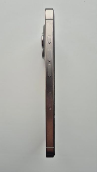 Iphone 16 Pro продам
