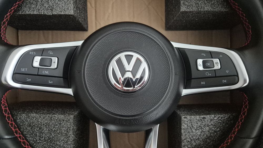 Volan Vw GTI Polo Golf Passat Tiguan Arteon