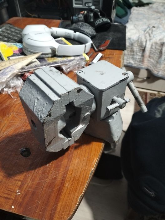 Тиски поворотные ссср