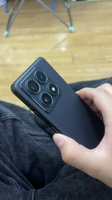 Продаю Xiaomi 14t pro 1032/12гб