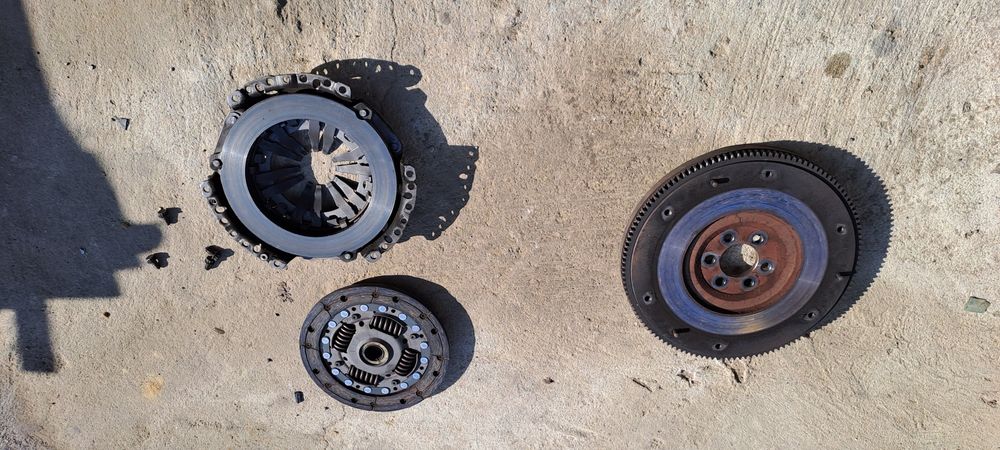 Комплект съединител LUK 1.9СДИ / Skoda Fabia 1.9 SDI