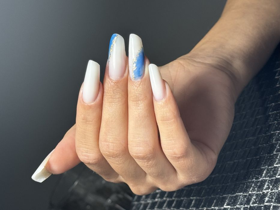 Unghii cu gel si oja semipermanenta