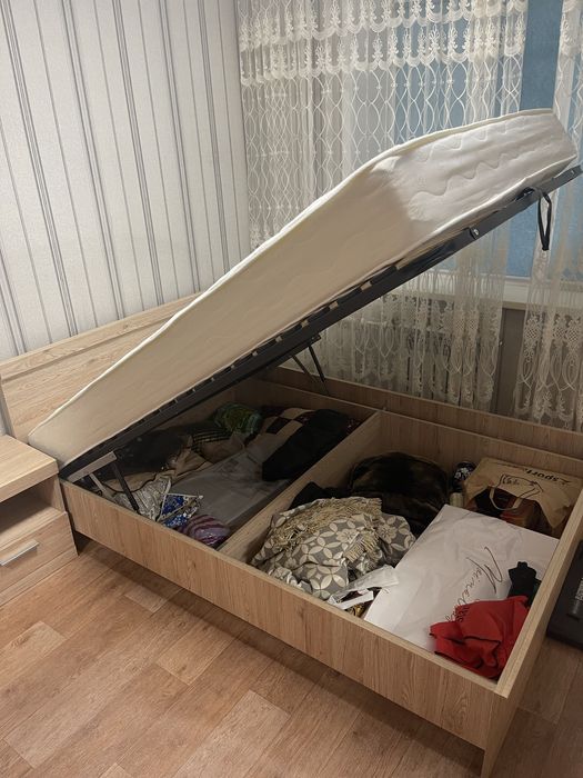 Спальный гарнитур Оскар