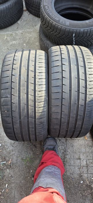 Гуми 2бр 245/35/18 - 1бр  - 89лв