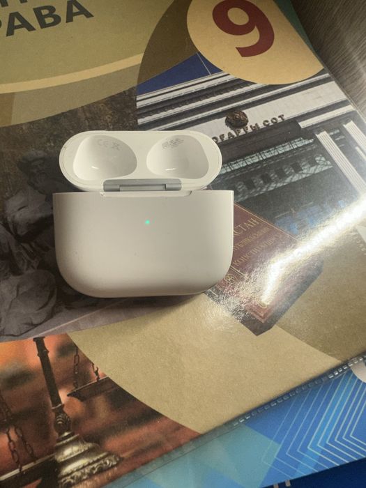 AirPods pro 1 кейс без наушников