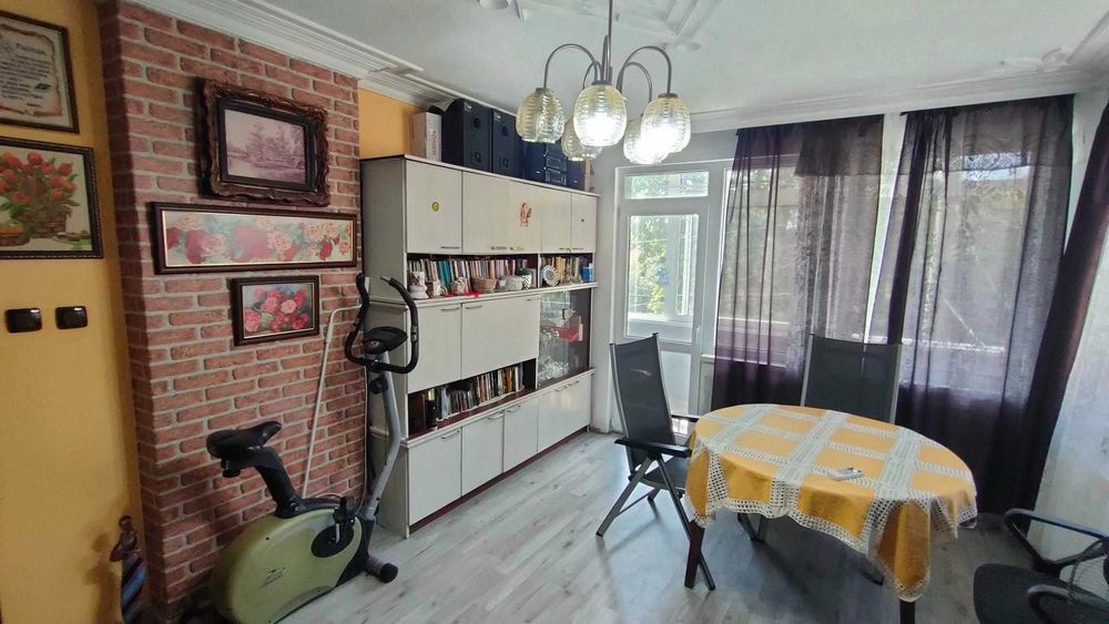 Продава се Етаж от къща в Видин, Гео Милев - 126 кв.м за 770 €/кв.м - Снимка #10