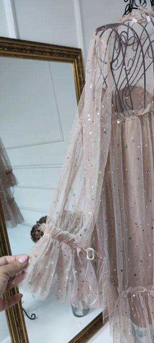 Дизайнерска рокля от тюл на звездички L размер