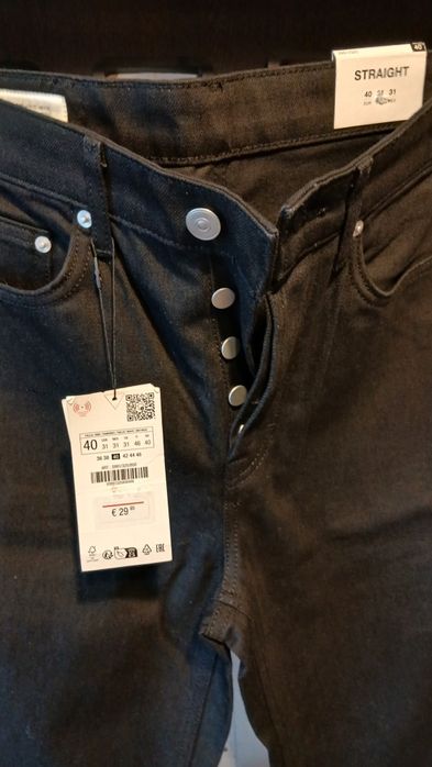 Blubi bărbați de la ZARA