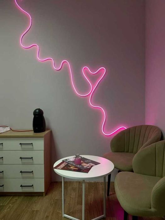 Подсветка ступени стен и потолков.