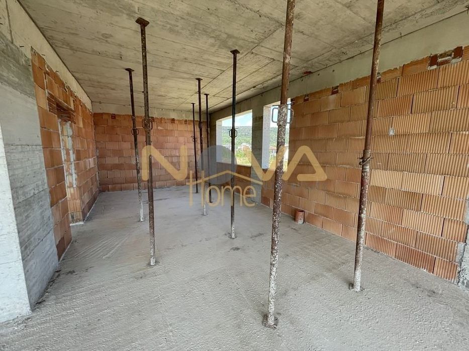 Продава се Къща в Варна, Изгрев - 250 кв.м за 953 €/кв.м - Снимка #9