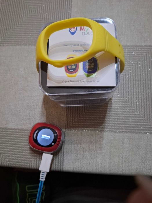 Детски часовник MYKI TOUCH